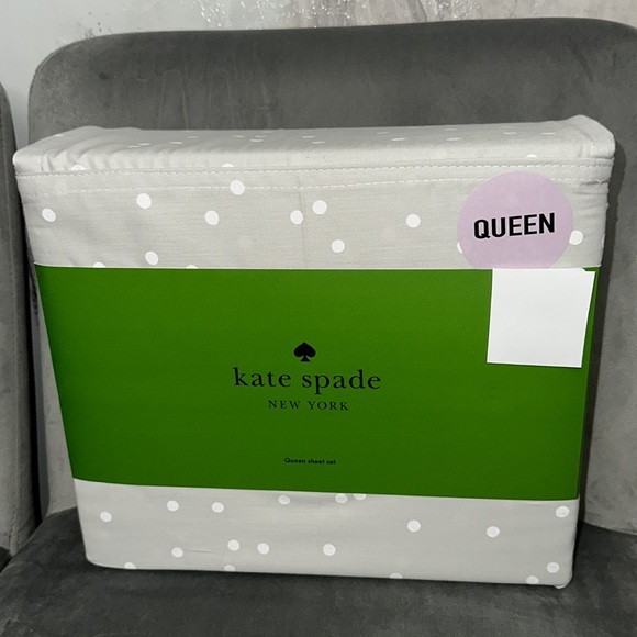 Kate spade polka dots queen sheet set - Picture 2 of 4